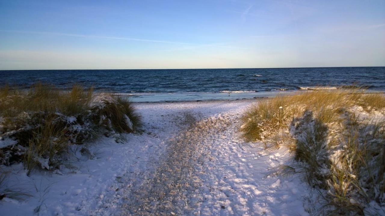 Fewo Himmel& Meer - Nur 300M Vom Meer Kuehlungsborn Exterior photo